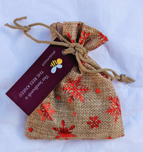 Load image into Gallery viewer, The Bee&#39;s Christmas Knees - Snowflake Seed Bomb Gift Pouch

